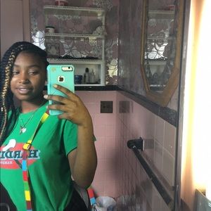 Meet your Posher, Kay